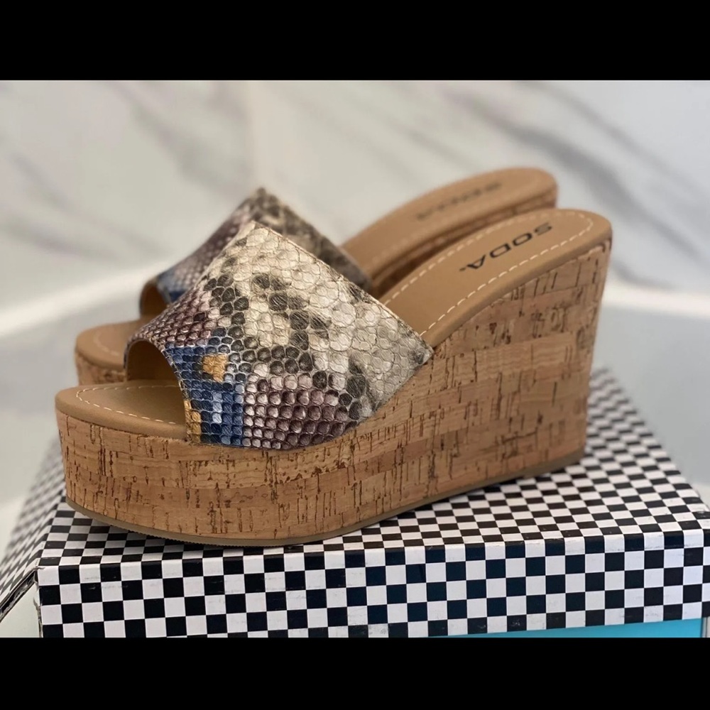 NWB Snake Print Cork Wedge Sandal
